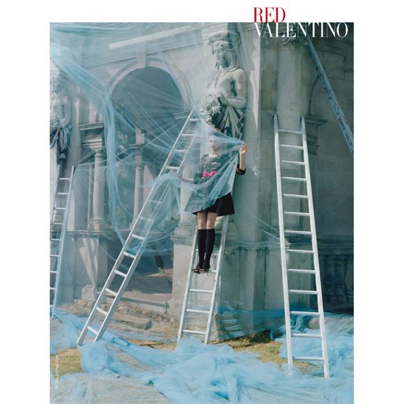 RED Valentino patent bow & tweed heels - Picture 3 of 12